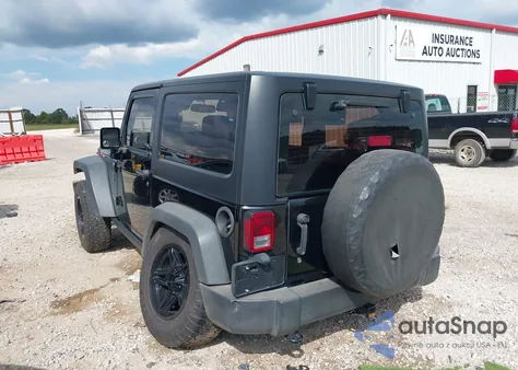 2015 Jeep Wrangler Rubicon z USA, uszkodzony, nr VIN 1C4BJWCGXFL690476